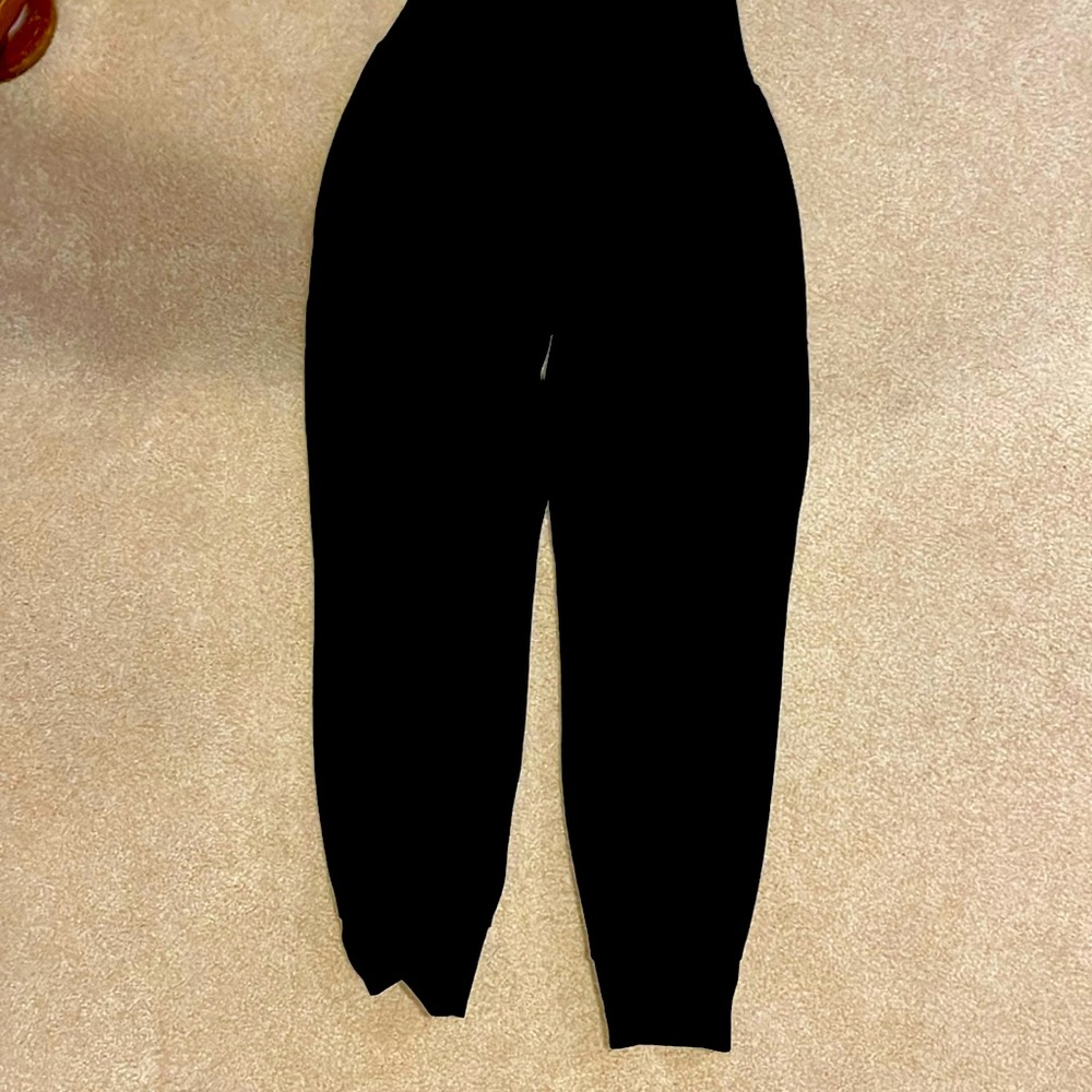 These are cute Athleta joggers. They have only been worn a few times. Run big